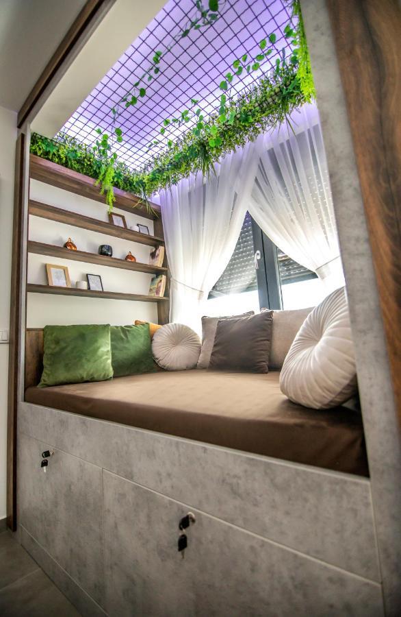 Royal Luxury Apartment Vrsac Buitenkant foto